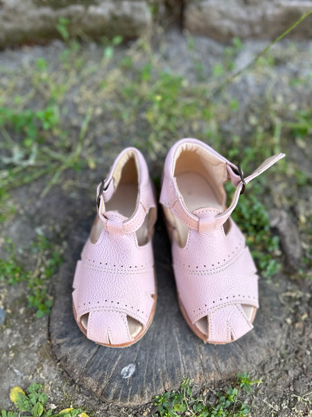 Sandalia  Clemente color rosa palido💕