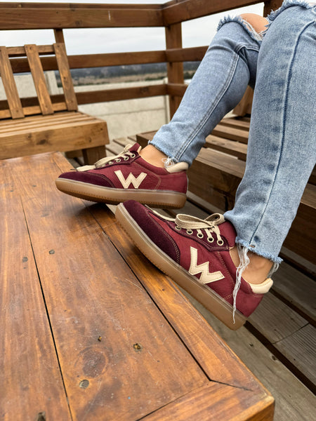 Sneakers burdex 🤎🤎