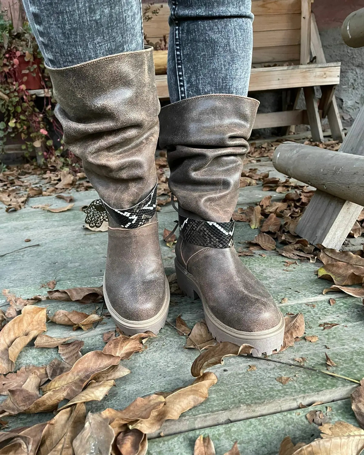 Bota Martina color taupe
