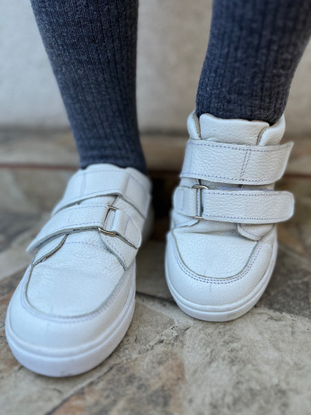 Zapatilla escolar cuero blanco