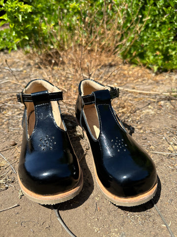 Reina clásico charol negro🍂🍁🖤